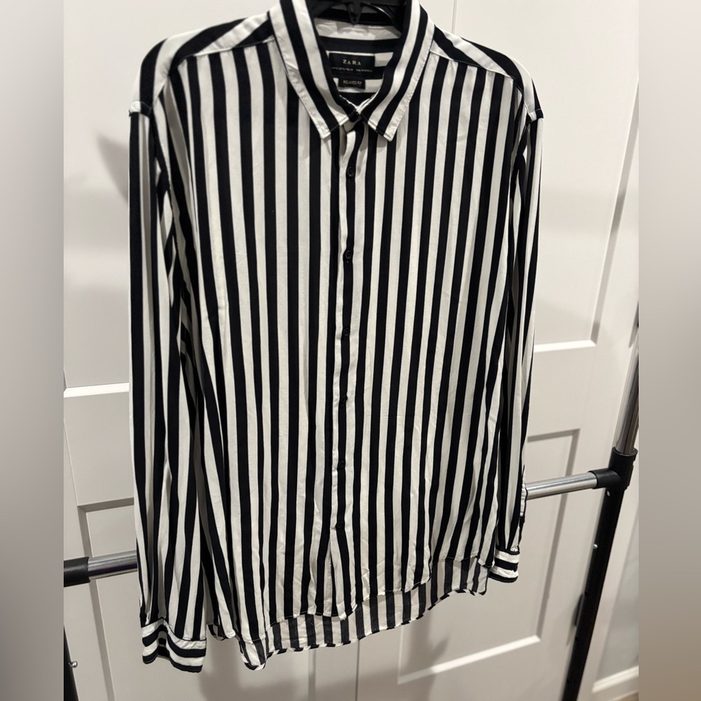 Zara Women's Vertical Striped Shirt - Black and White size xlarge